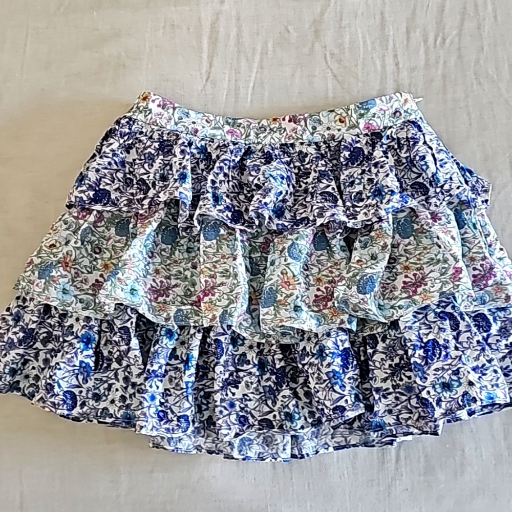 Ladies mini tiered skirt